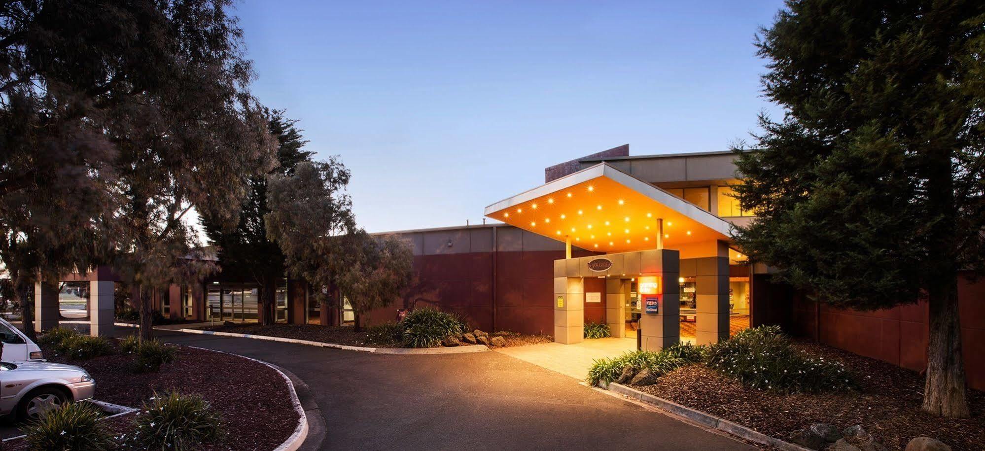 Hotel Nightcap At Coolaroo